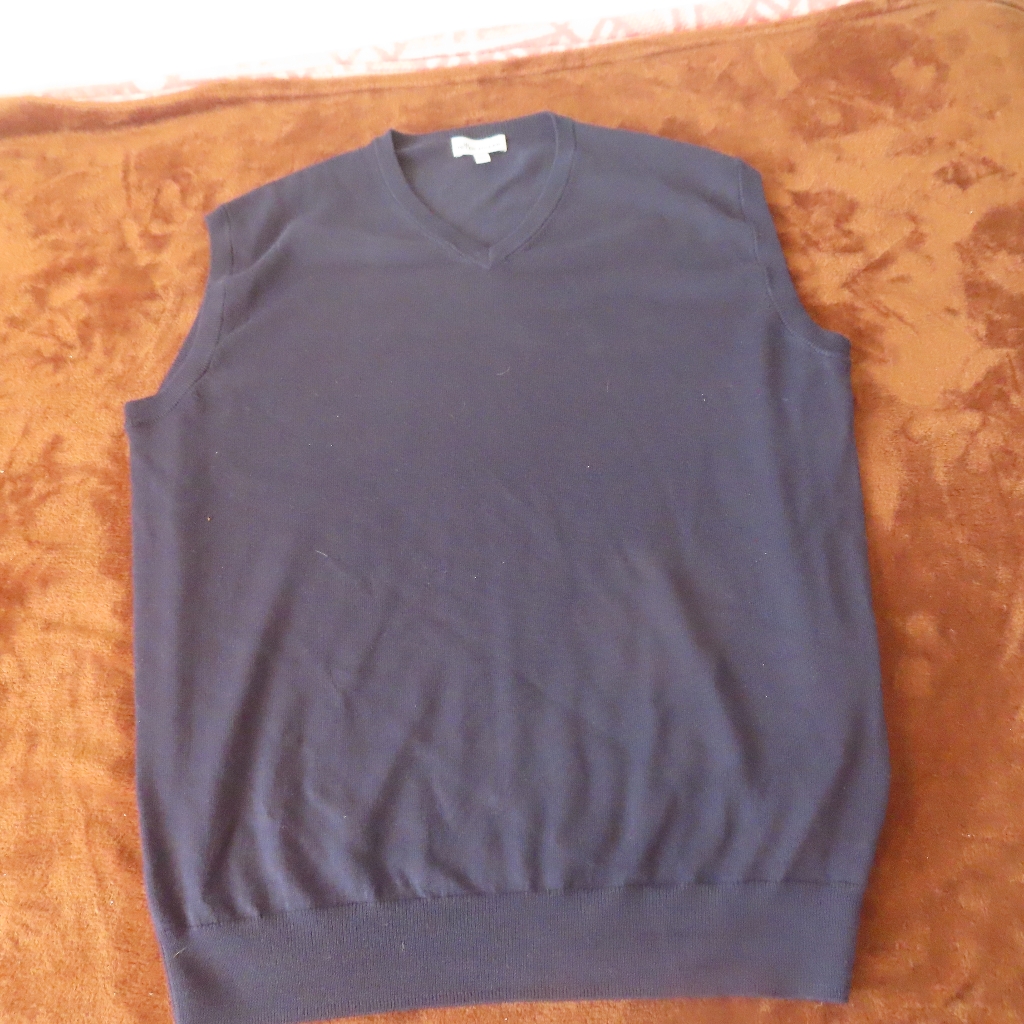 Peter Millar Crown Men's Autumn Crest V-Neck Vest Sweater M Nwot $158